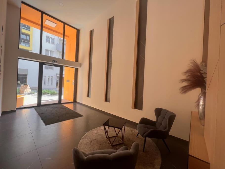 Apartment Karzo Lk 208 *